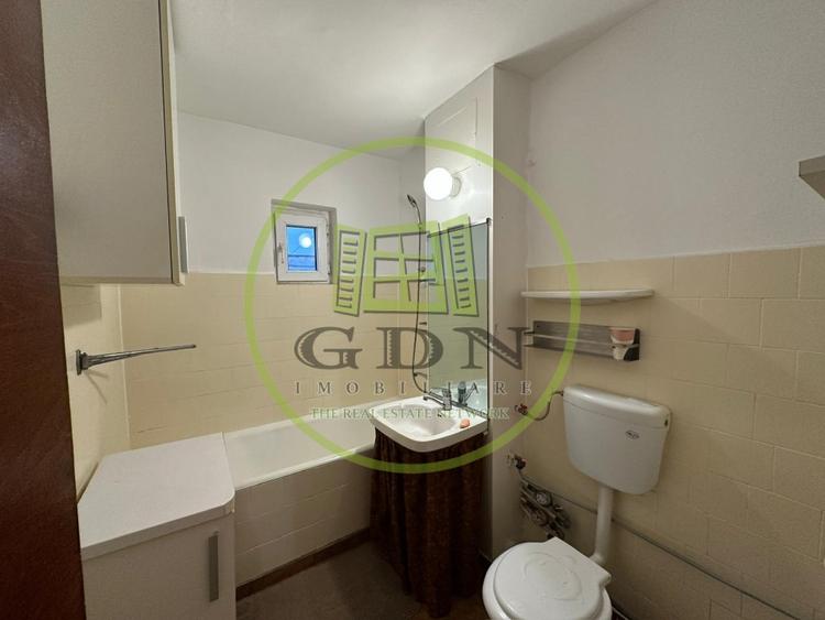 Apartament cu 3 camere decomandat, mobilat în Brazda lui Novac