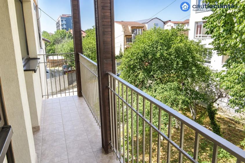 Casă individuală cu 5 camere cu Canalizare în Titan