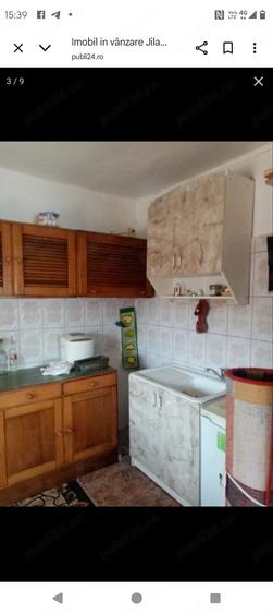 Casă cu 6 camere cu Teren 2200 Mp în Jilavele