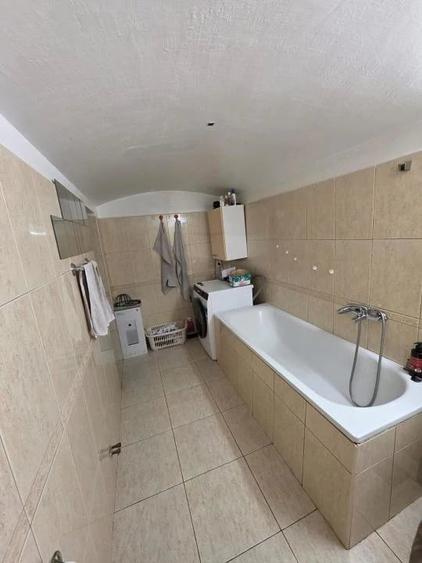Apartament cu 2 camere semidecomandat în Medicină