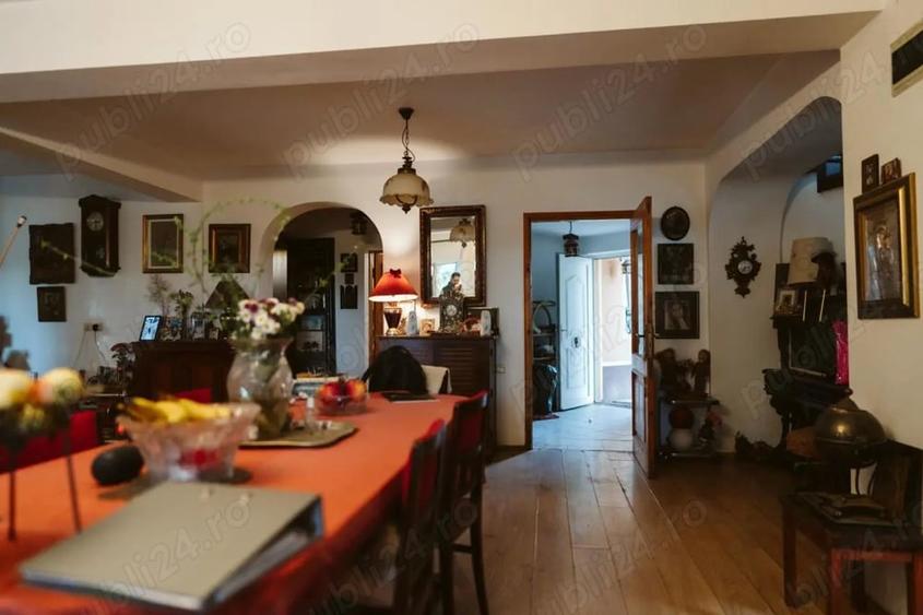 Casă cu Teren 1800 Mp în Izvorani