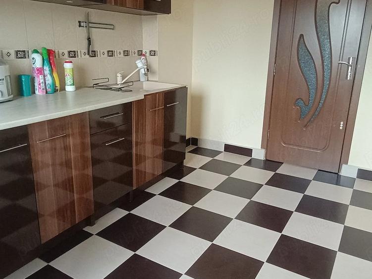 Apartament cu 2 camere decomandat în Autogară