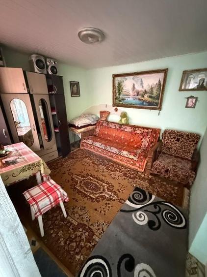 Casă individuală cu 6 camere cu Teren 1340 Mp în Zorleni