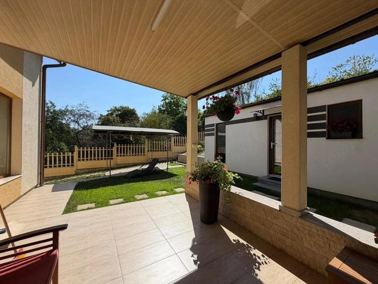 Casă cu 4 camere cu Teren 1000 Mp în Dealuri Oradea