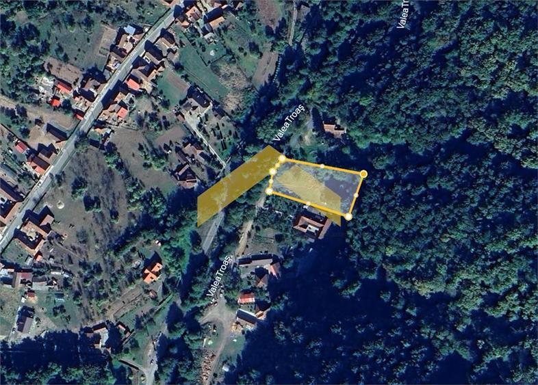 Teren Construcții intravilan de 2635 mp, în Săvârșin