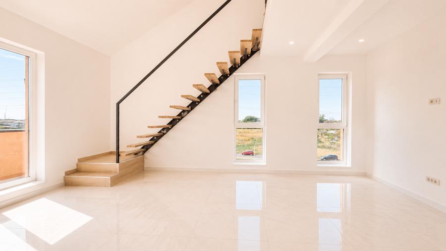Apartament cu 3 camere decomandat în Giroc