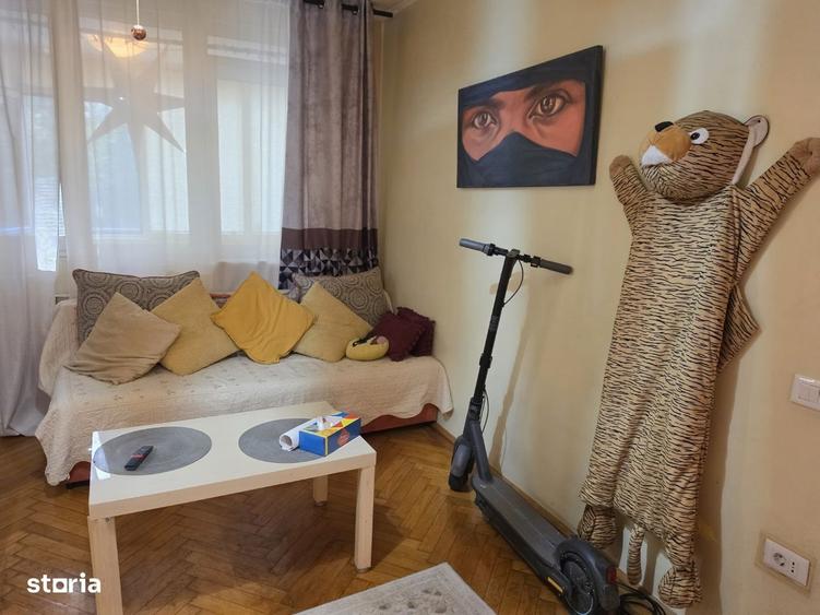 Apartament cu 3 camere semidecomandat în Basarabia