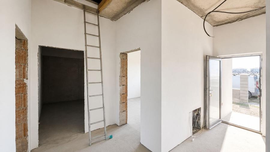 Duplex cu 3 camere cu Canalizare în Moșnița Nouă