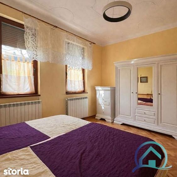 Casă cu 5 camere cu Teren 118 Mp în Central
