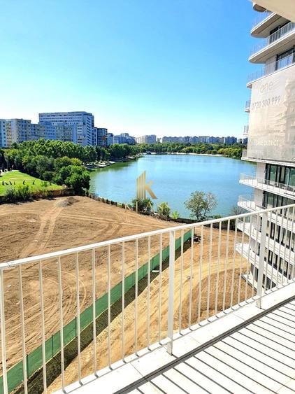 Apartament cu 2 camere semidecomandat în Andronache