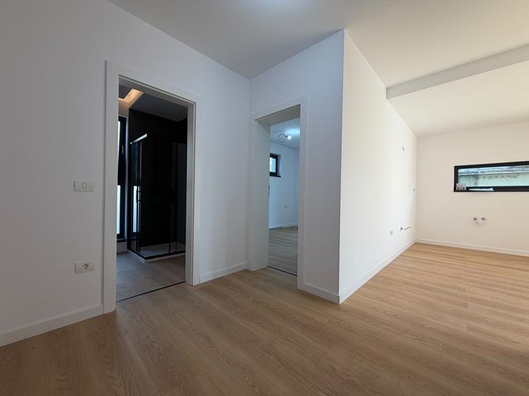 Apartament cu 2 camere decomandat în Bucovina