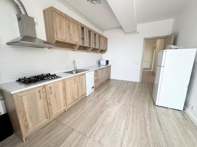 Apartament cu 4 camere în Dorobanți