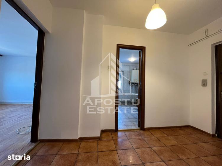 Apartament cu 3 camere decomandat în Iosefin