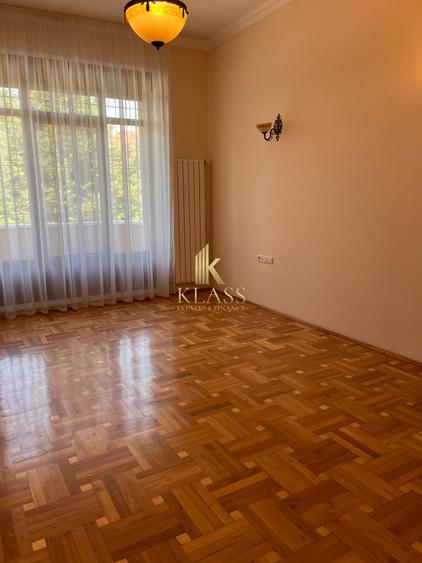 Vila individuala 13 camere, 7 bai, piscina, gradina, barbeque, parcari, Pipera - 9