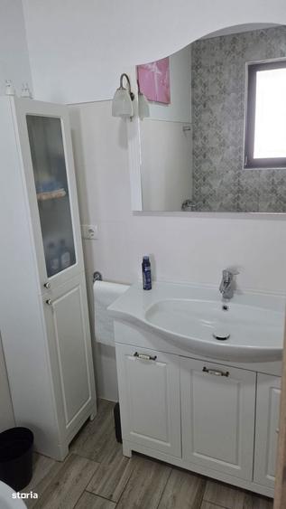 Casă cu 3 camere în Central