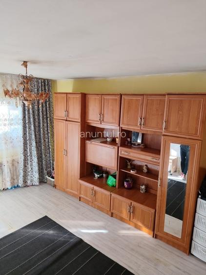 Apartament cu 2 camere decomandat în Rahova