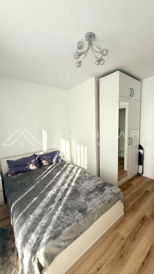 Apartament cu 3 camere semidecomandat, mobilat în Someșeni