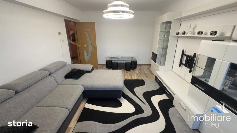 Apartament cu 2 camere decomandat în Ultracentral