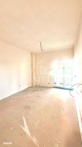 Apartament cu 4 camere în Florești
