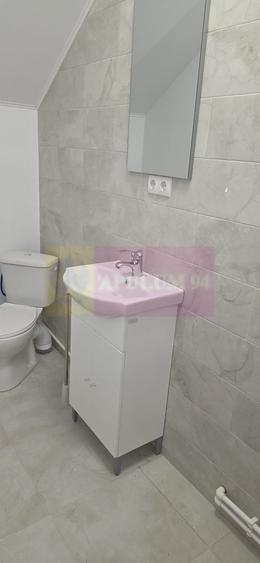 Casă individuală cu 4 camere cu Canalizare în Brebu