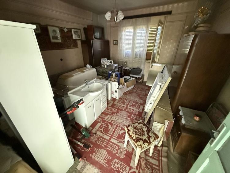 Casă cu 2 camere decomandat în Culciu