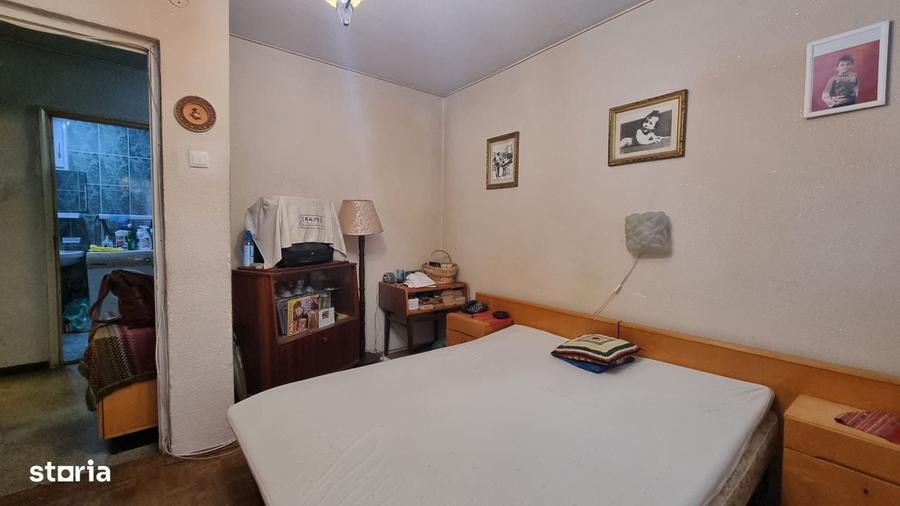 Apartament cu 2 camere decomandat în Sala Palatului