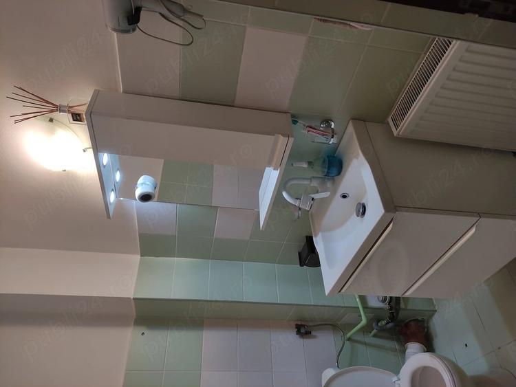 Garsonieră decomandată în Grădiște