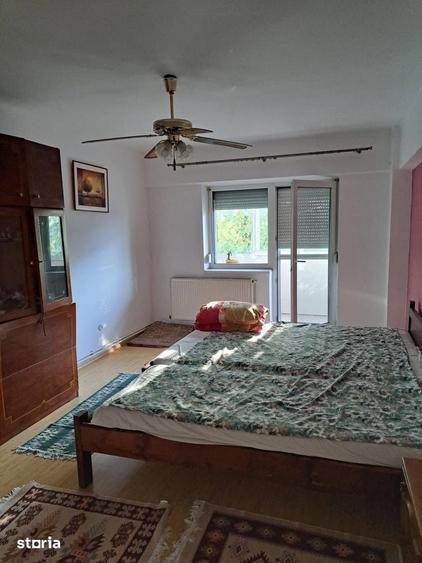 Apartament cu 4 camere decomandat în Lucian Blaga
