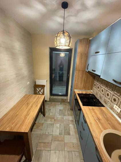 Garsonieră decomandată în Lujerului