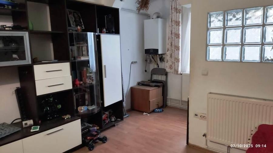 Cameră de cămin transformată în garsonieră, zona Romet - 1
