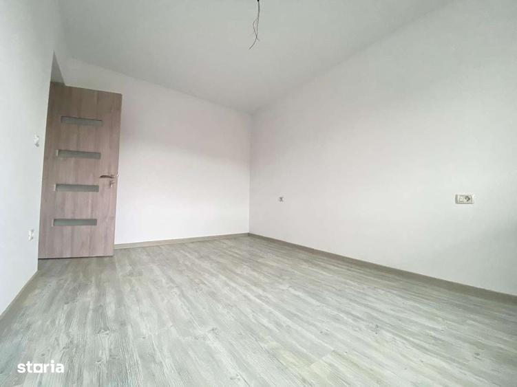Casă cu 3 camere în Tomești