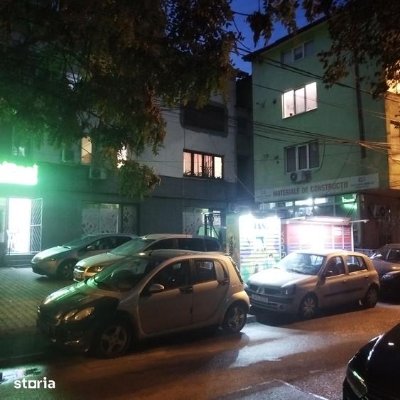 Garsonieră, mobilată în Titan