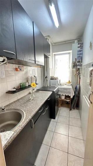 Apartament cu 2 camere semidecomandat în Gemenii
