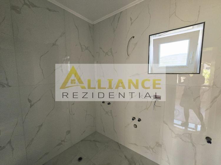 Casă individuală cu 6 camere cu Canalizare în Berceni