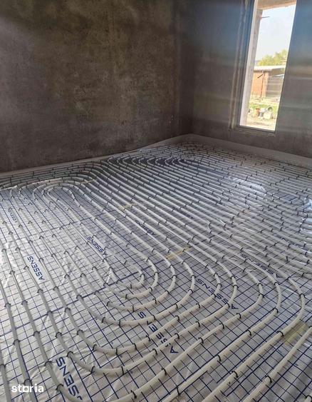 Casă cu 4 camere cu Teren 500 Mp în Central