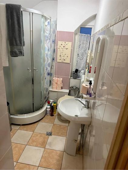 Apartament cu 2 camere decomandat în Rahova