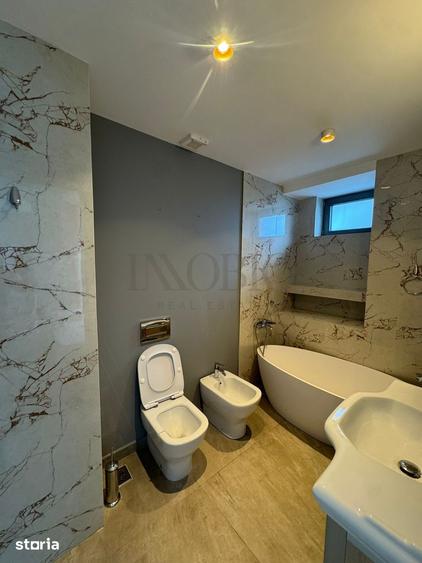 Casă cu 6 camere cu Teren 650 Mp în Băneasa