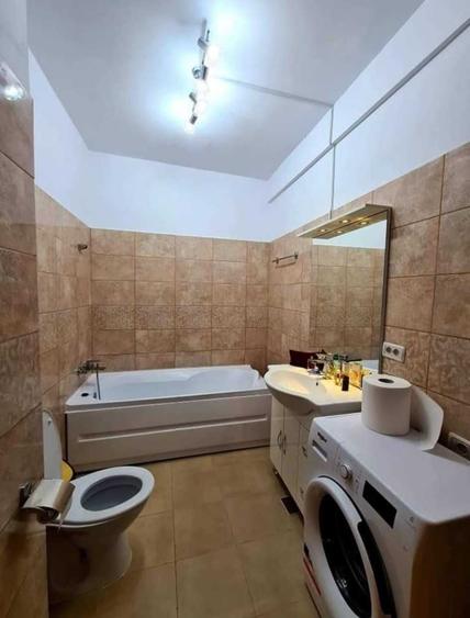 Apartament cu 2 camere decomandat în Exterior Vest