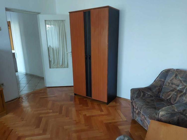 Proprietar, inchiriez apartament 2 camere decomandate, langa Iulius Mall - 7