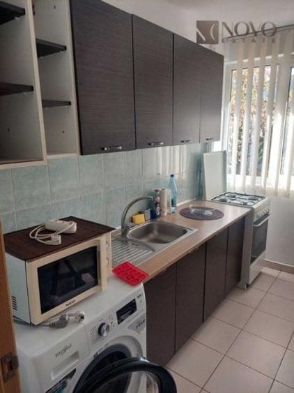Apartament cu 2 camere semidecomandat, mobilat în Unirii