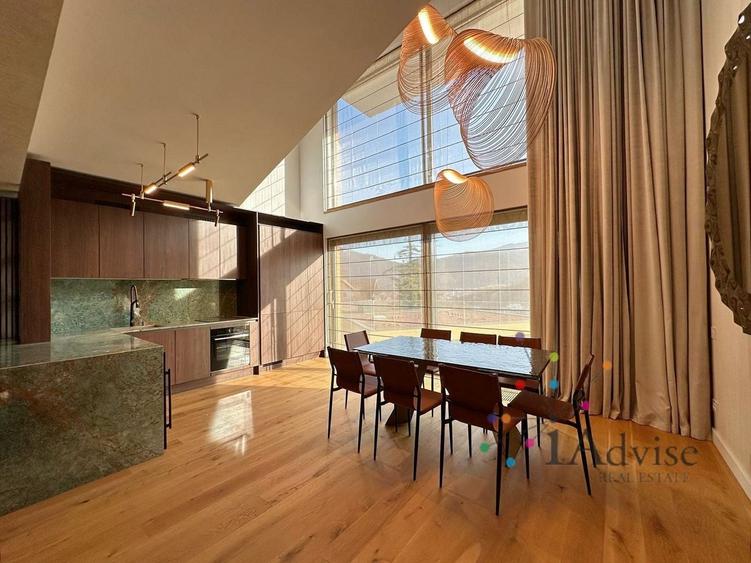 Apartament cu 4 camere decomandat, mobilat în Drumul Poienii