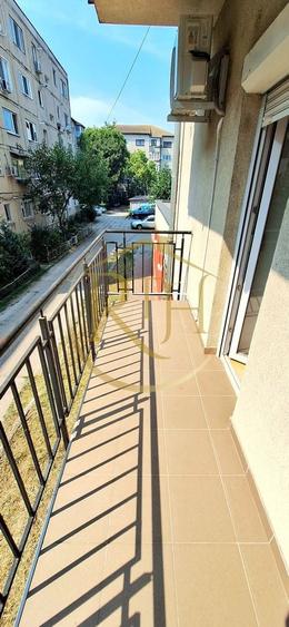 Garsonieră decomandată, mobilată în Girocului