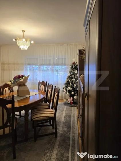 Apartament cu 3 camere decomandat în Soarelui