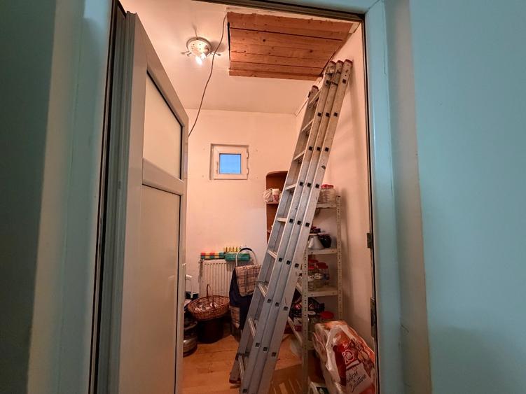 Casă individuală cu 3 camere cu Teren 223 Mp în Central