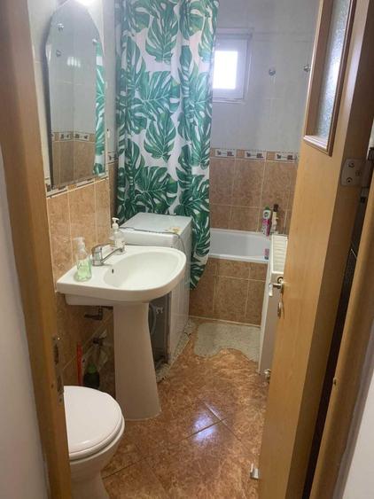 Apartament cu 2 camere nedecomandat în Micro 9