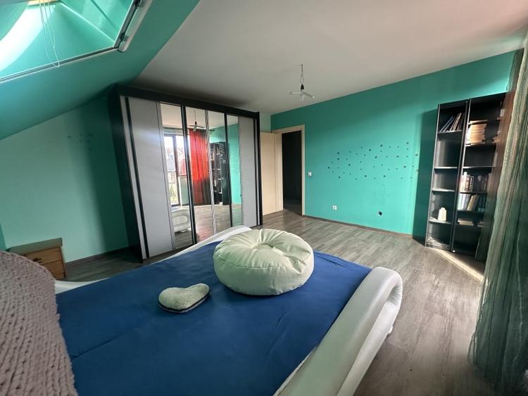 Casă individuală cu 5 camere cu Canalizare în Independenței