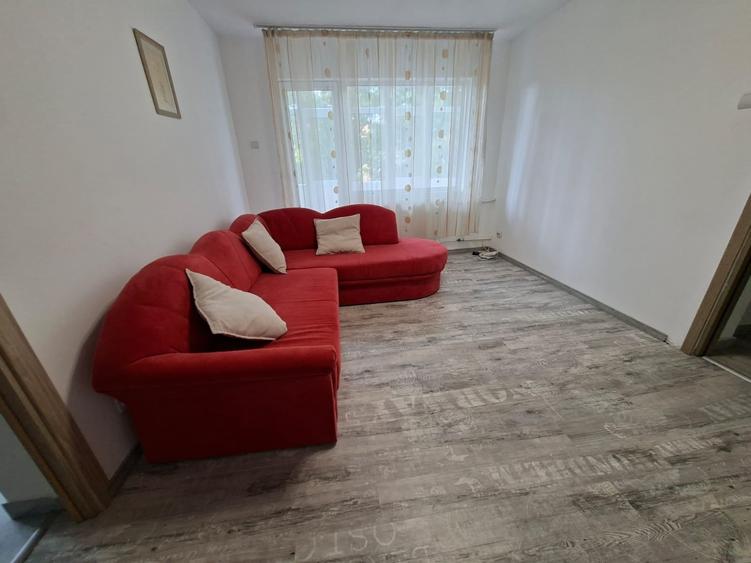 Apartament cu 2 camere semidecomandat în Tătărași