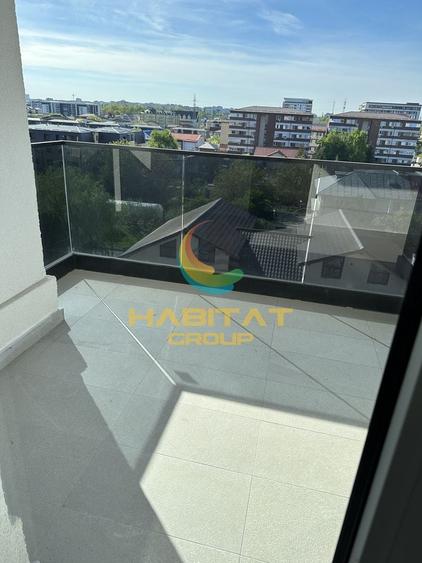 Garsonieră decomandată în Apărătorii Patriei