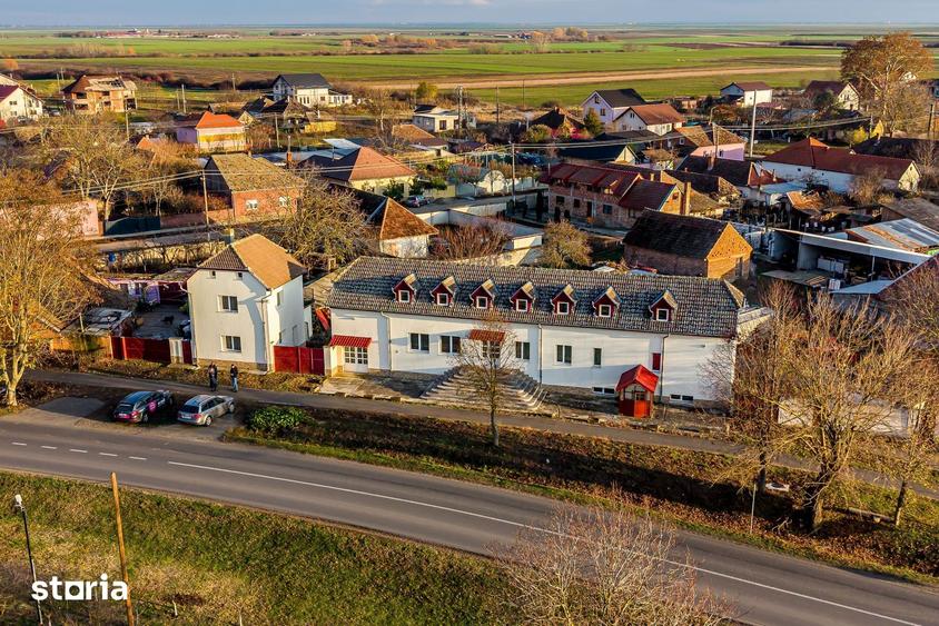 Casă cu Teren 762 Mp în Zădăreni