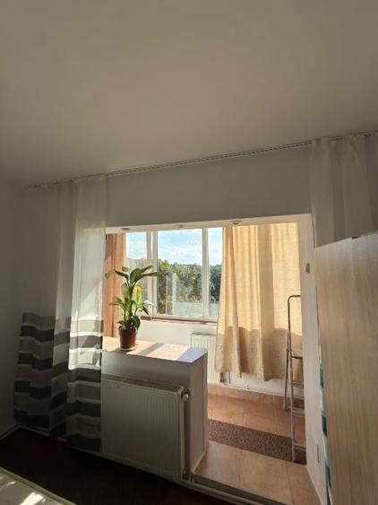 Apartament cu 3 camere decomandat în Bucovina
